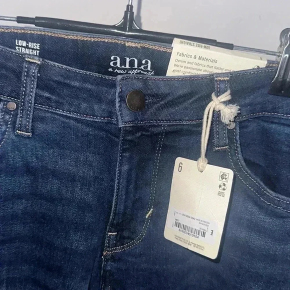 A.N.A Low Rise Straight Distressed Jeans size 6 - Picture 5 of 7